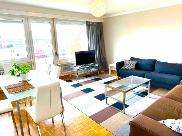 Studio mieten in Einigen, Zürich
