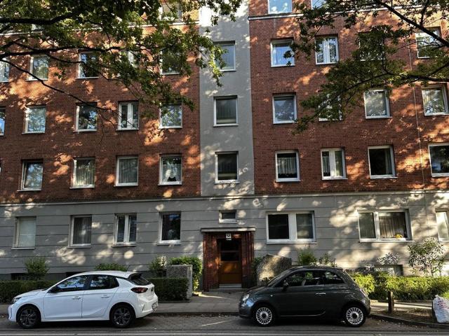 Dachgeschosswohnung kaufen in Dulsberg, Hamburg