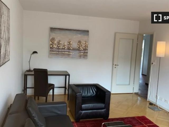 Wohnung mieten in Einigen, Zürich
