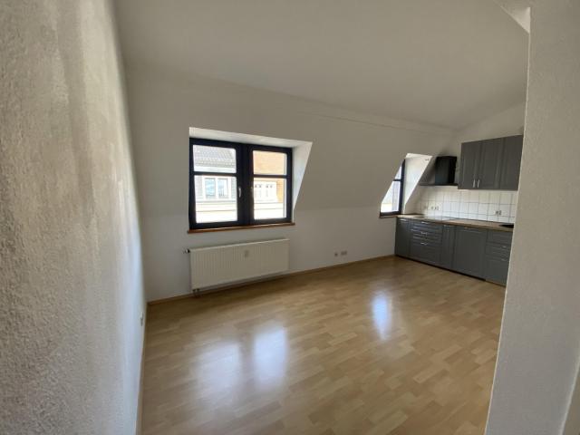 Dachgeschosswohnung mieten in Dresden, Sachsen