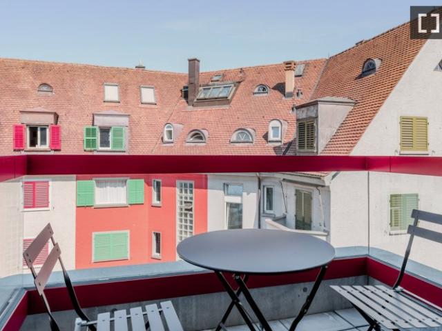 Wohnung mieten in Einigen, Zürich