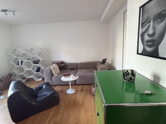 Wohnung mieten in Einigen, Zürich