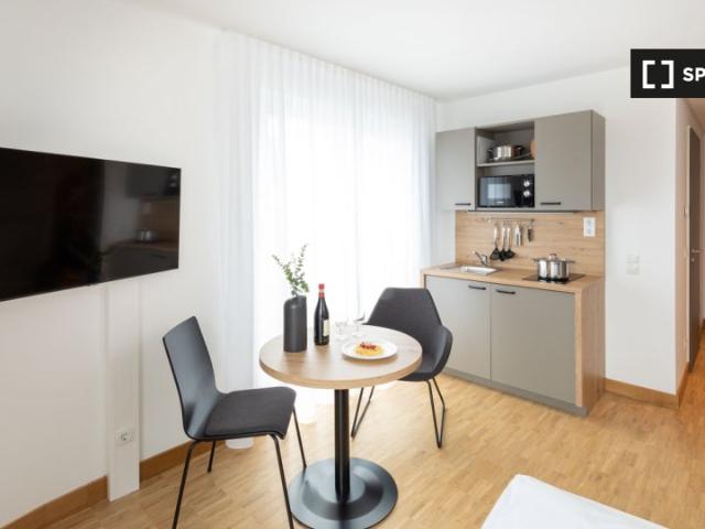 Apartment mieten in Feuerbach, Stuttgart
