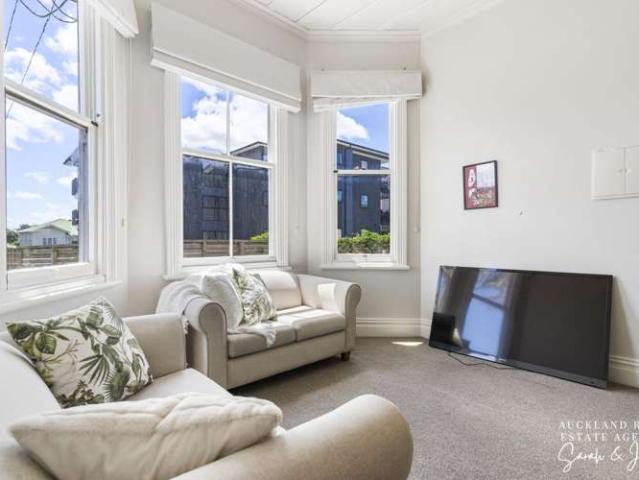 House for rent in Balmoral