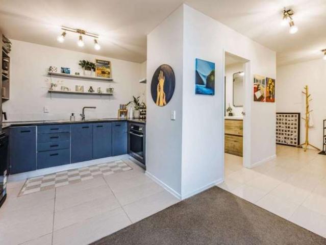 Apartment for rent in Penrose