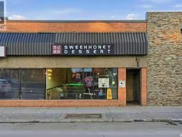 House for sale in Saskatoon, Saskatchewan