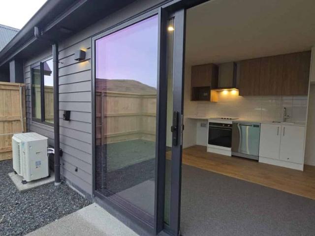 Apartment for rent in Otakou
