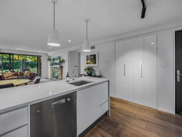 House for sale in Otakou