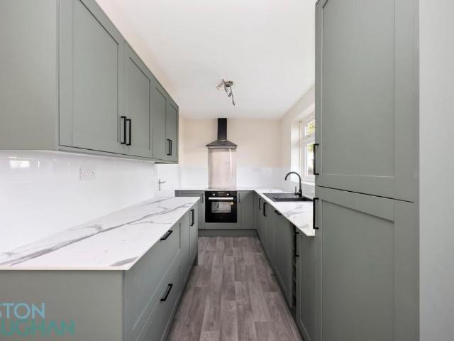 Apartment for rent in Alderbrook, Wealden