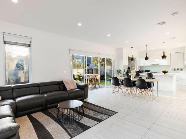 Townhouse for rent in Moorabbin, Melbourne