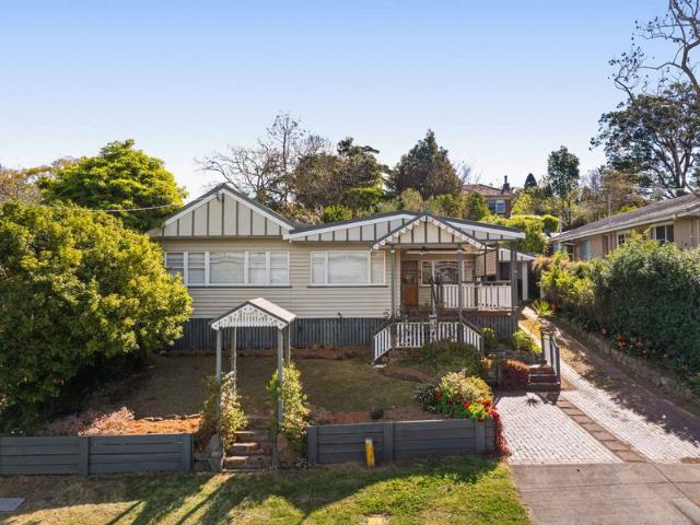 House for rent in Mount Lofty, Toowoomba