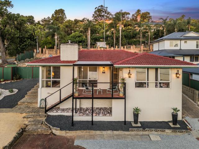 House for sale in Mount Nasura, Western Australia