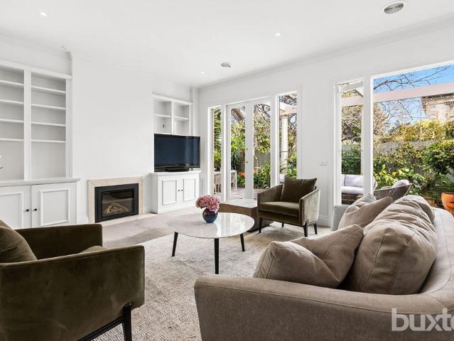 Townhouse for rent in Camerons Creek, Victoria