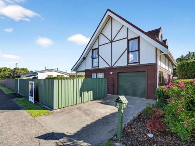 House for sale in Carterton, Wellington