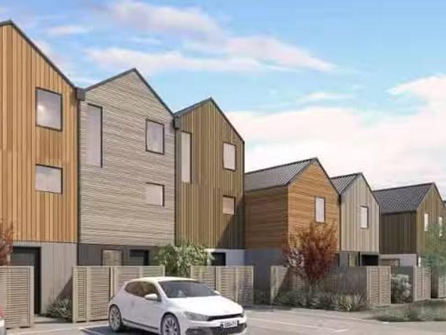 Apartment for sale in Chaslands, Canterbury