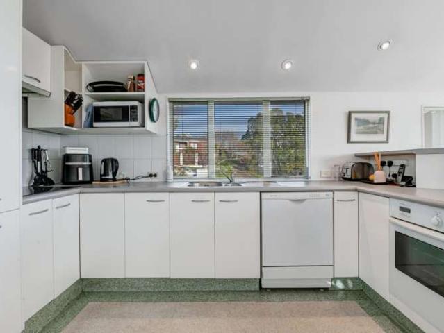 House for sale in Paremoremo