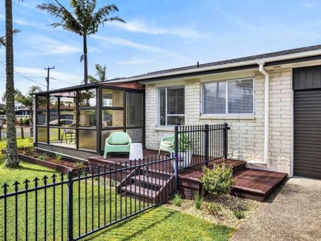 Apartment for sale in Ōrewa, Hibiscus and Bays