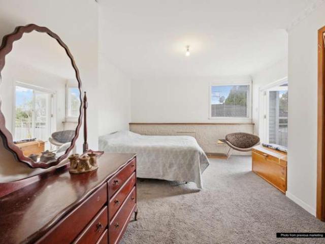 House for sale in Oratia