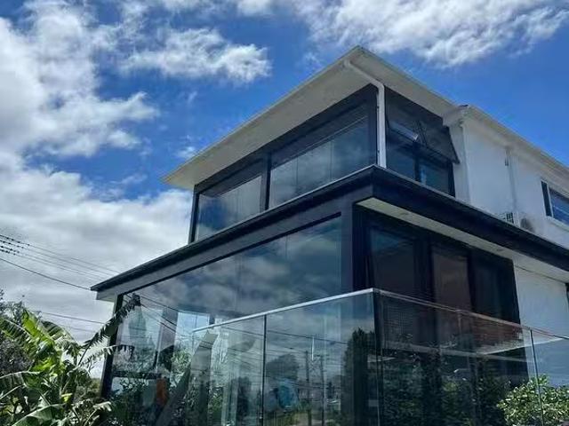 House for rent in Little Bay
