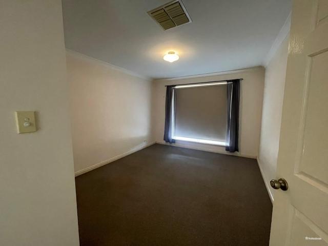 House for rent in White Gum Valley, Western Australia