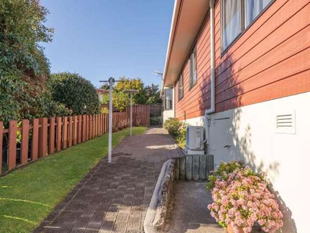 House for sale in Omokoroa, Bay Of Plenty