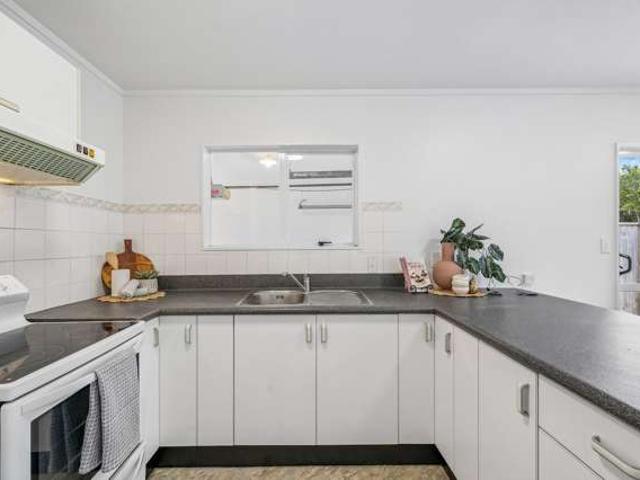 Townhouse for sale in Days Bay, Wellington