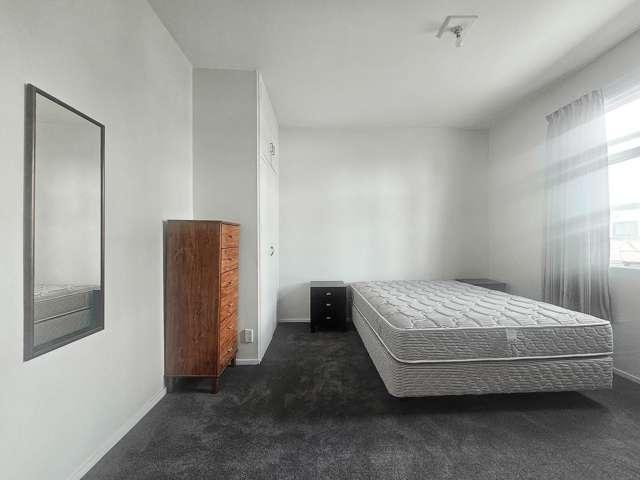 Apartment for rent in Edgeware, Canterbury