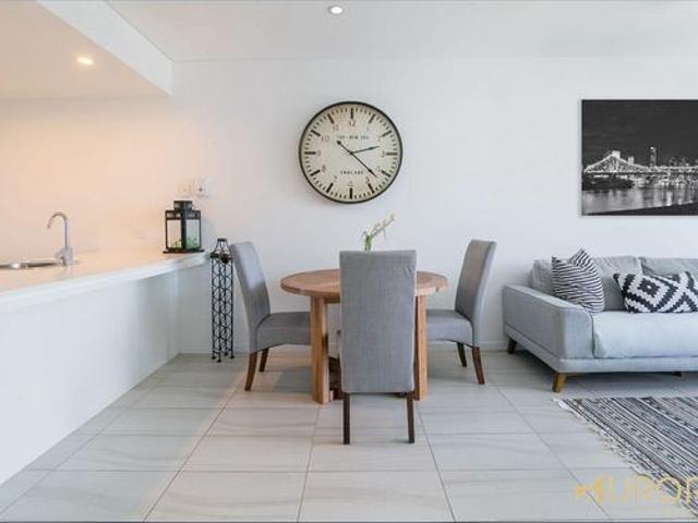 Apartment for rent in Toombul, Queensland