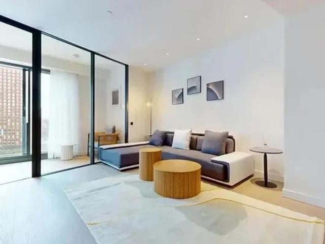 Apartment for rent in Nine Elms, Greater London