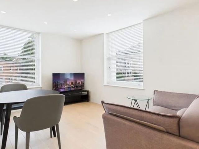 Apartment for rent in London Borough of Islington, Greater London