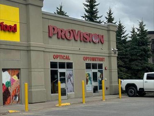 Commercial for rent in Barrie, Ontario
