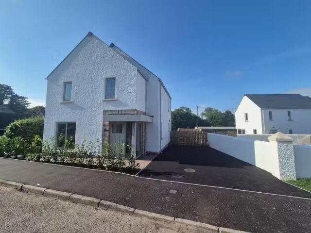 House to rent in Ballygawley, Connacht
