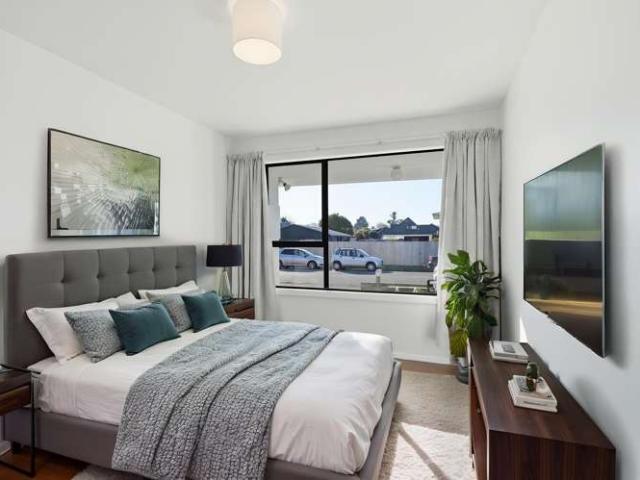 Apartment for sale in Chaslands, Canterbury