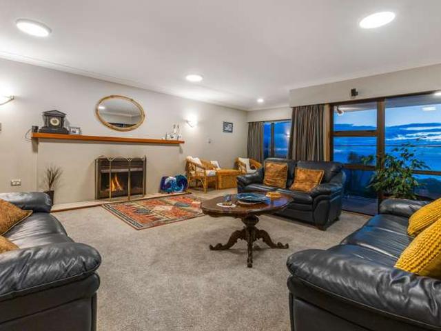 House for sale in Paraparaumu, Wellington