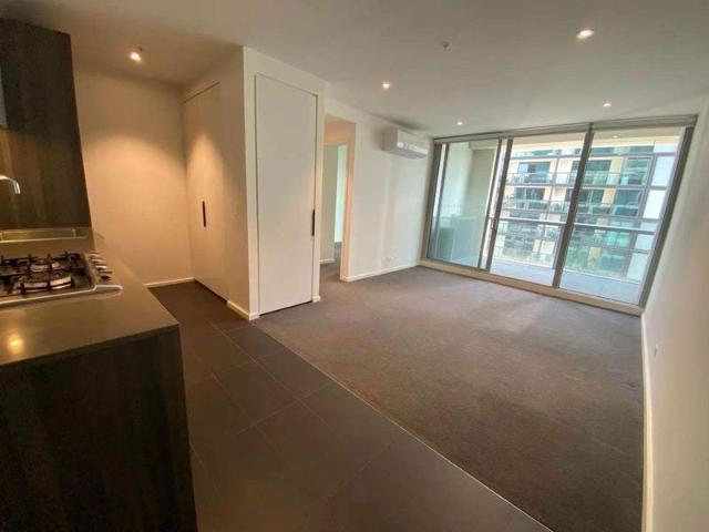 Apartment for rent in Victoria Harbour, Melbourne
