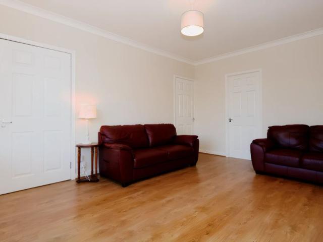 Apartment for rent in Milngavie, Scotland