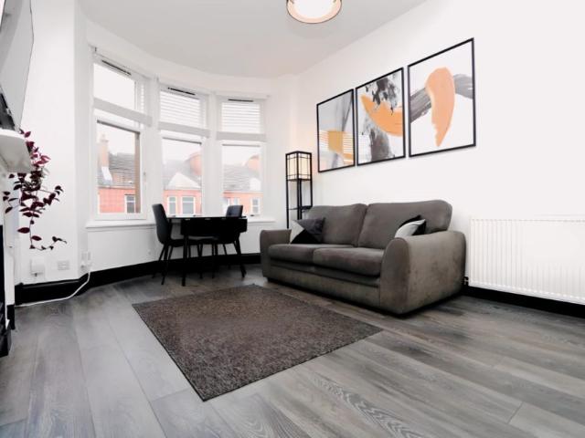 Apartment for rent in Broomhill, Scotland