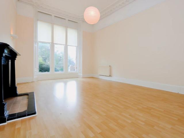 Apartment for rent in Kelvinside, Scotland