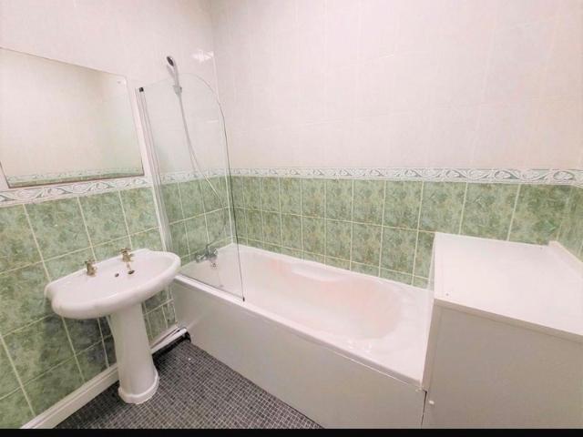 Apartment for rent in Islington, Calderstones