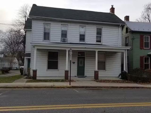 Condo for rent in Carlisle