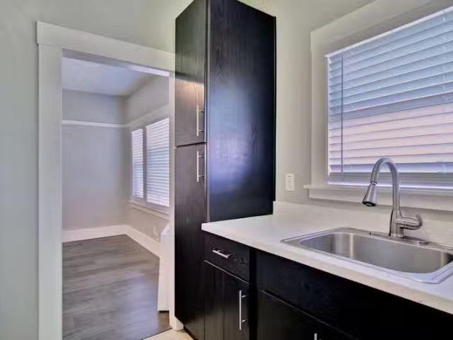 Condo for rent in Hayward