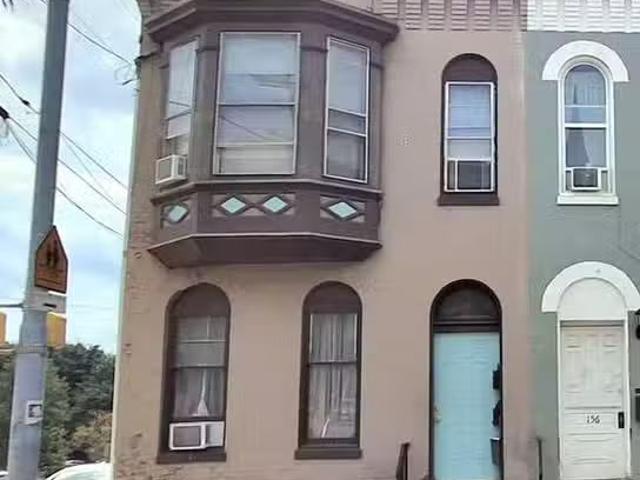 Condo for rent in York