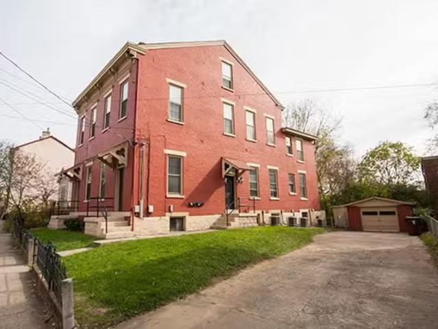Condo for rent in Covington