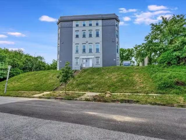 Condo for rent in Baltimore