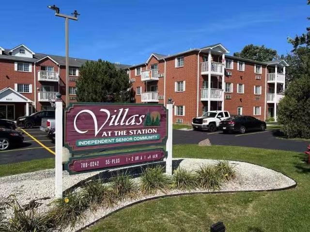 Condo for rent in Oak Creek