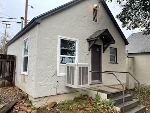 Condo for rent in Redding