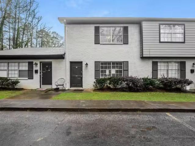 Condo for rent in Decatur