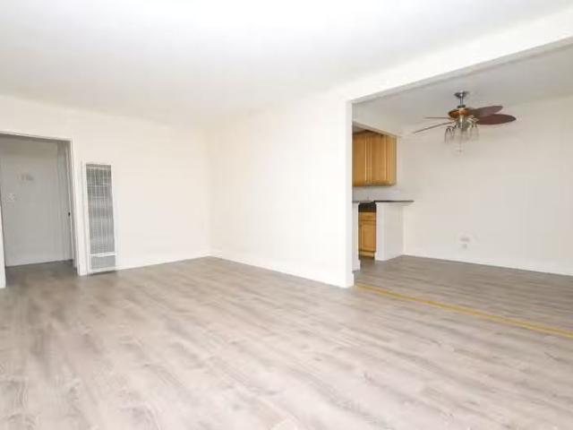 Condo for rent in Costa Mesa