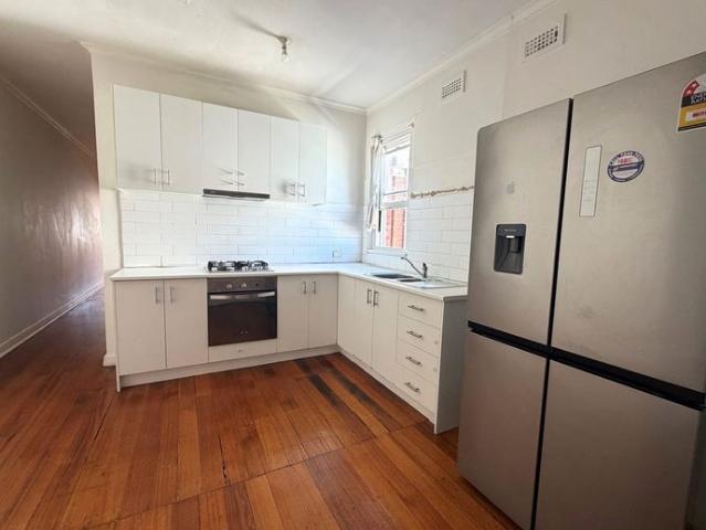 Apartment for rent in Hughesdale, Melbourne