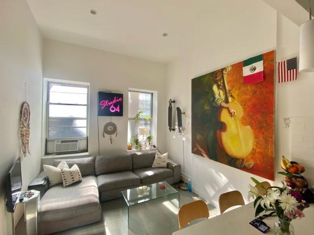 Room for rent in Arverne, New York